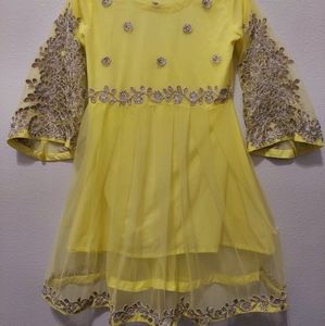 🌟NWT Sunflower Midi Dress